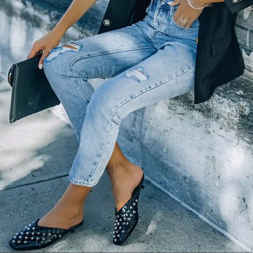 Black Cute Kitten Studded Mules 🖤